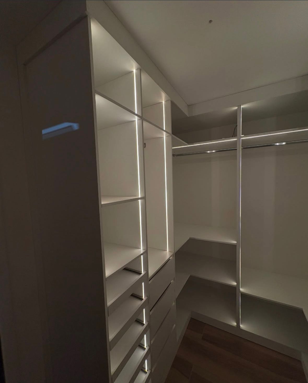 Closet Planejado 2 - Iluminação LED Premium